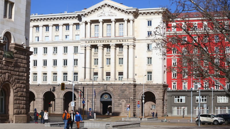 МС осъди тежко покушението срещу премиера на Словакия 