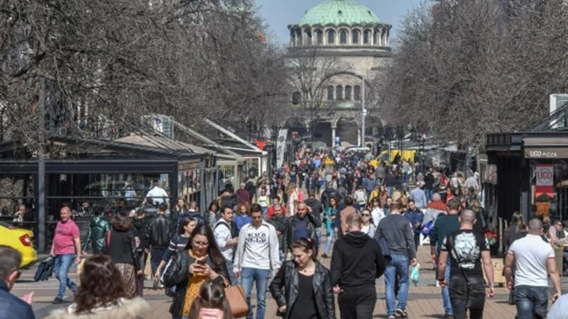 Бавно изчезваме! България пак оглави най-черната статистика в ЕС 