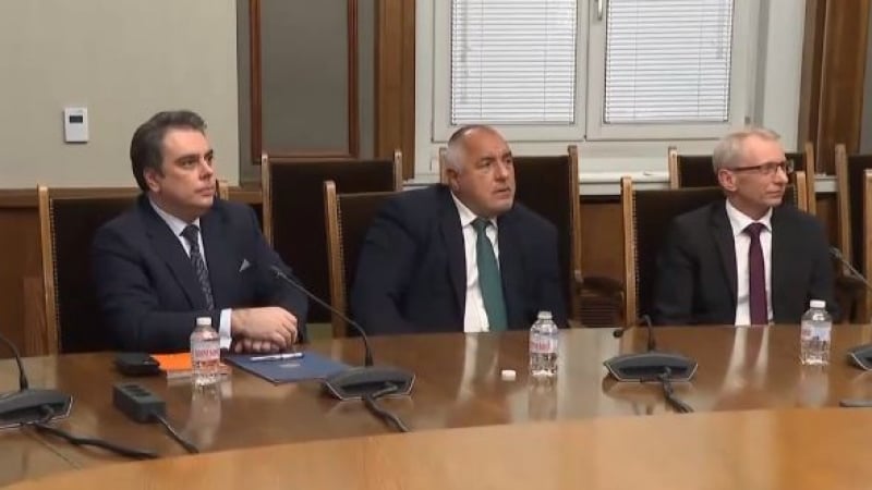 Борисов събра извънредно Габриел, Денков и Асен Василев, казаха цялата истина за Шенген ВИДЕО