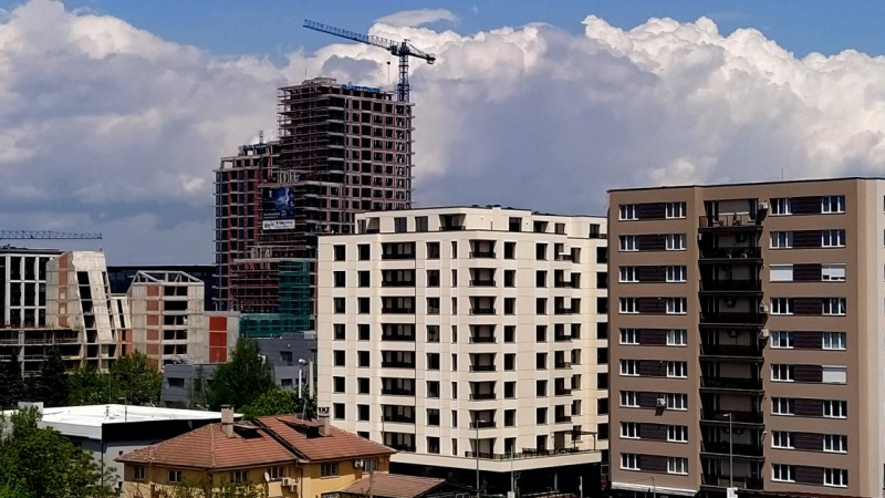 Доклад на Colliers: България счупи този рекорд в целия ЕС, а жилищният пазар...