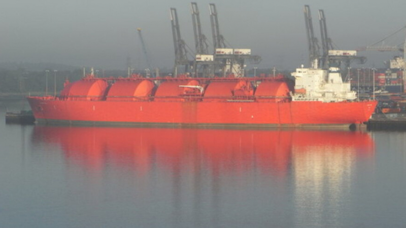 Катар спря корабите с газ за Европа, ще студуваме ли