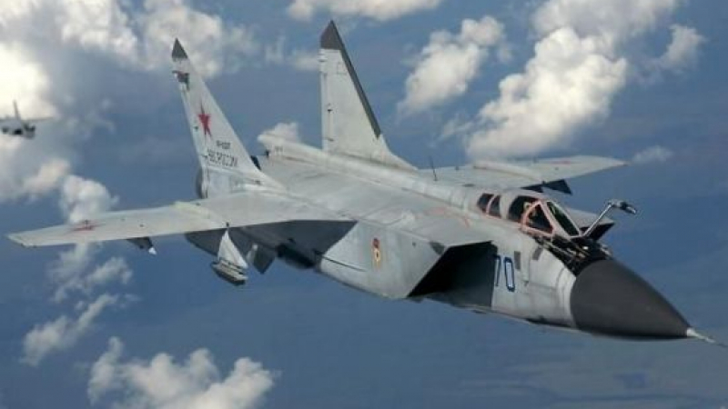 Сирени вият из цяла Украйна, Русия пак вдигна МиГ-31К 