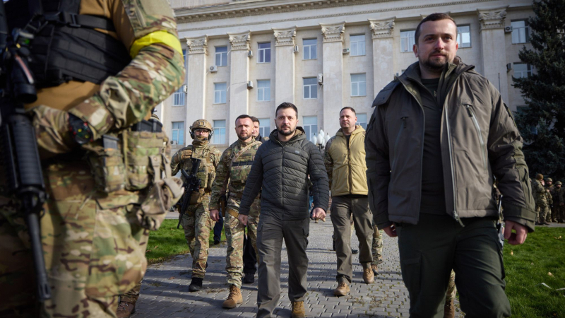 Зеленски със силен военен призив, заговори за края на войната