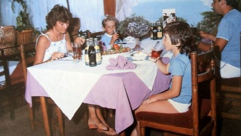 Не е за вярване какви гадории са сервирали през соца на руснаците в курорт Камчия