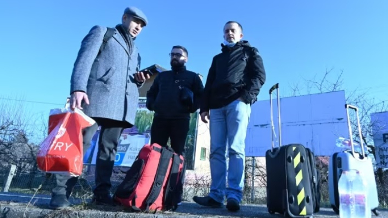 DN: Европа не може да приеме всички украински бежанци, ето къде могат да отидат