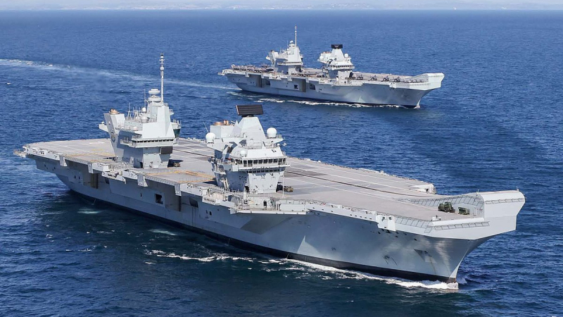 The Times: Нечувана излагация за най-големия британски военен кораб 