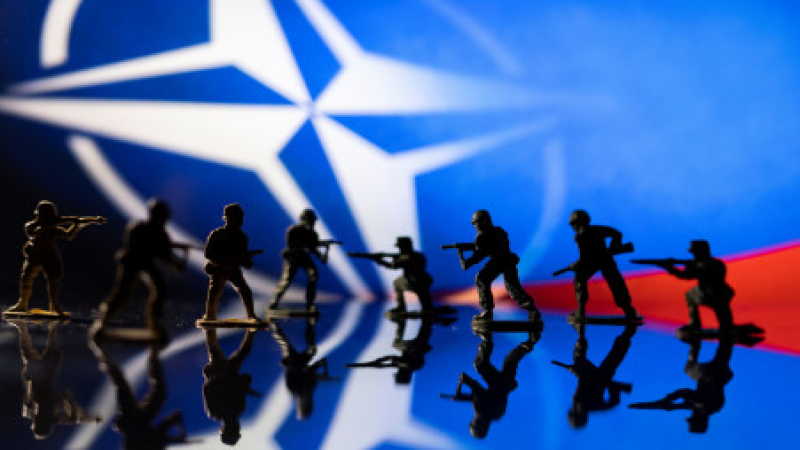 The Telegraph: Как ще започне войната между НАТО и Русия КАРТИ