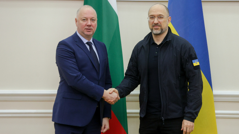 Желязков пред премиера на Украйна: България подкрепя санкциите на ЕС, наложени на Русия