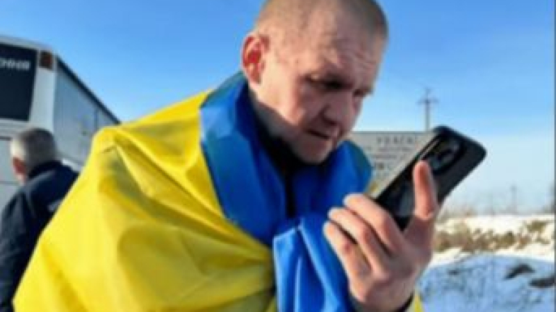 Страшна драма: Украински боец оцеля 2 г. в руски плен, прибра се у дома, но там...  