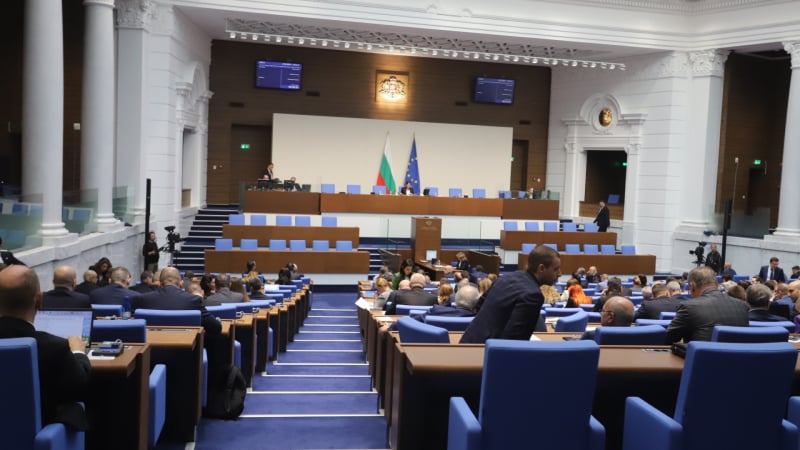 Разкритие: Експертен кабинет вкарва България в страшен капан, тежко ни