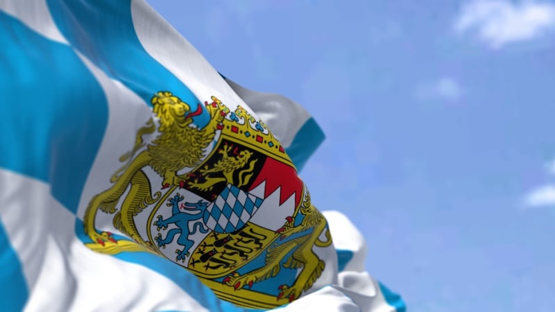 Бавария може и без Германия, а заплатата е „свинско със зеле“ за нашенците