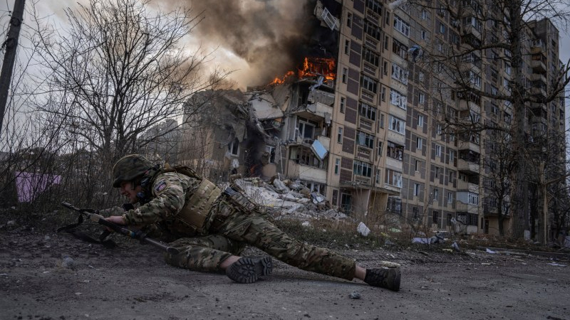 Киев: Изтеглянето от Авдеевка е само маневра, предстои нещо голямо