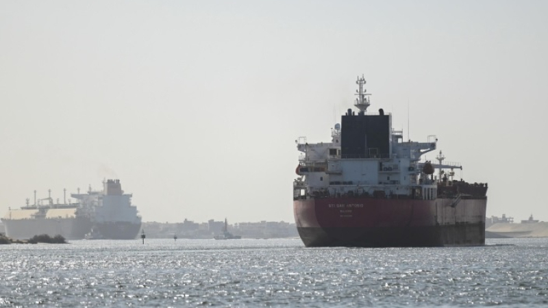Товарен кораб, пътуващ за Варна, е бил атакуван край Йемен