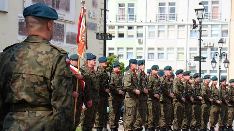Полша изненада всички с тези амбиции за своята армия