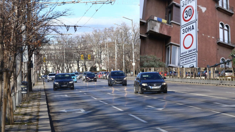 Край на ограниченията: Трошките се връщат в центъра на София