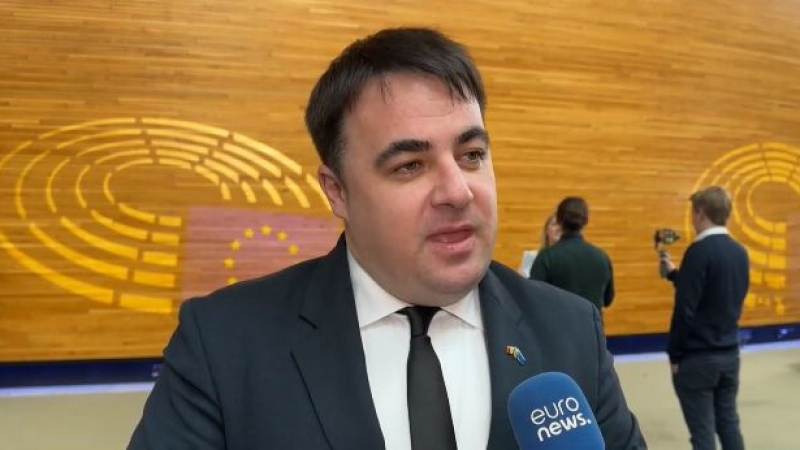 Румънски евродепутат огласи какви са разликите между ротацията в България и тази в Румъния