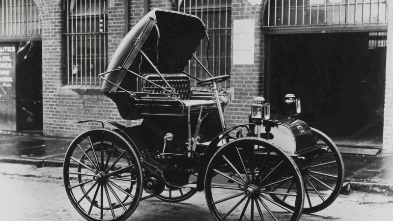 Урок по история на колите: 10-имата души, променили автомобилостроенето завинаги 