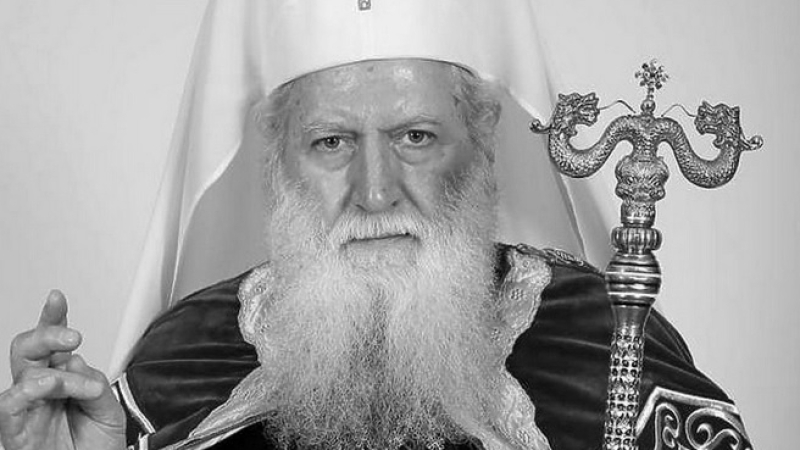 България скърби за кончината на патриарх Неофит