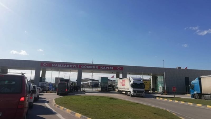 Мигрантите с нов трик за нахлуване в България СНИМКА