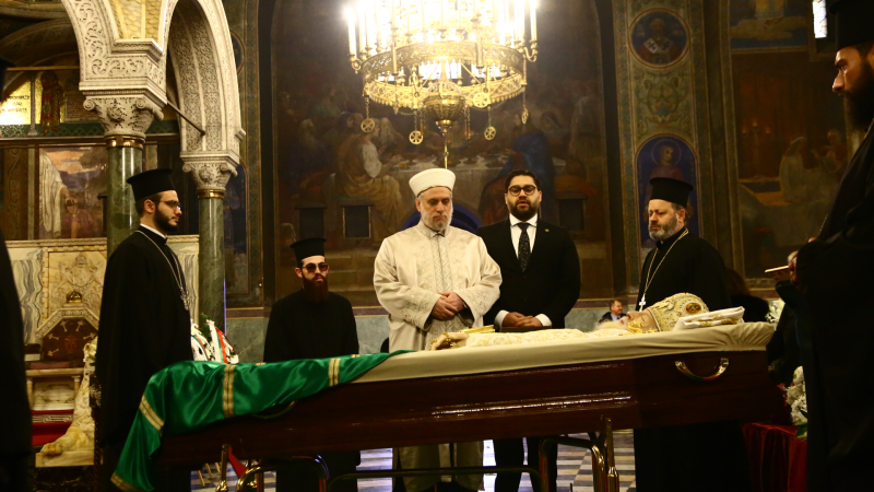 Последно сбогом: България се прощава с патриарх Неофит