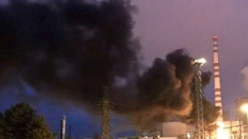 Пожар избухна в голяма руска електроцентрала след нападение с дронове ВИДЕО