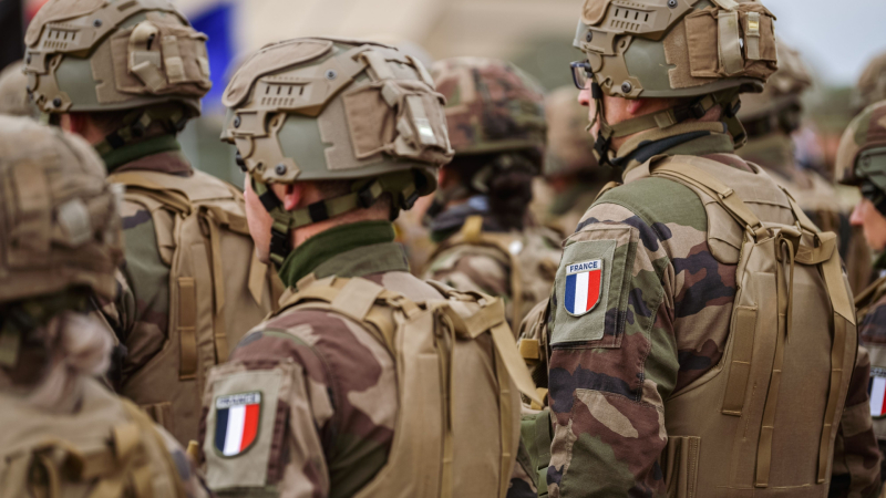 Льо Монд: Френският полк "Брив" е готов за влизане в Украйна