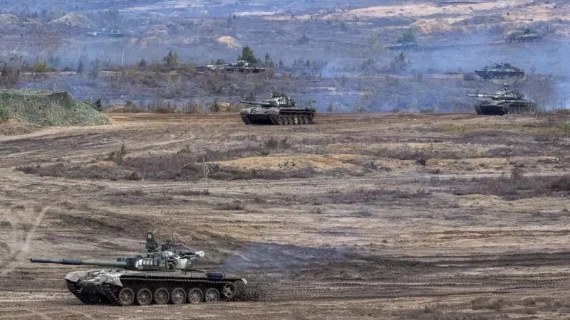 Киев: Русия се готви да превърне СВО в стратегическа война
