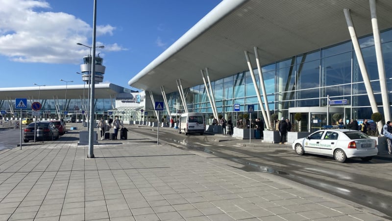 Летище "София": Пътниците на Терминал 1 задължително да проверят... 