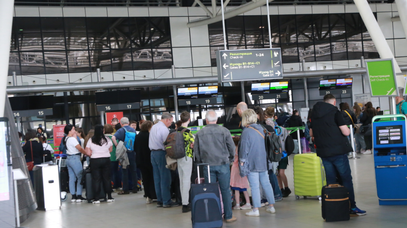 Вече в Шенген: Какво да правим при отменен или закъснял полет