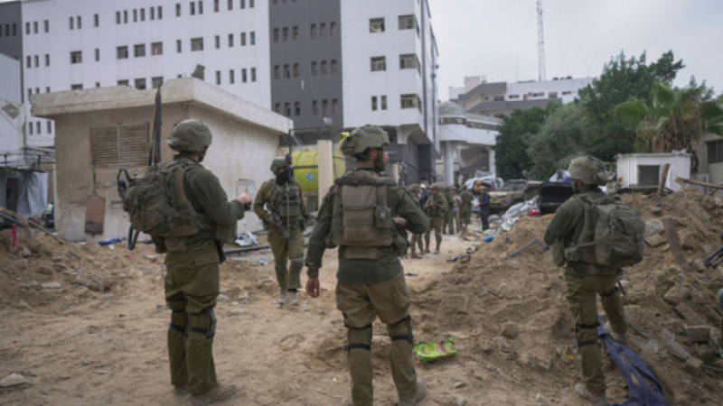 Израелските танкове се изтеглят от „Ар Римал“, оставят нещо страшно