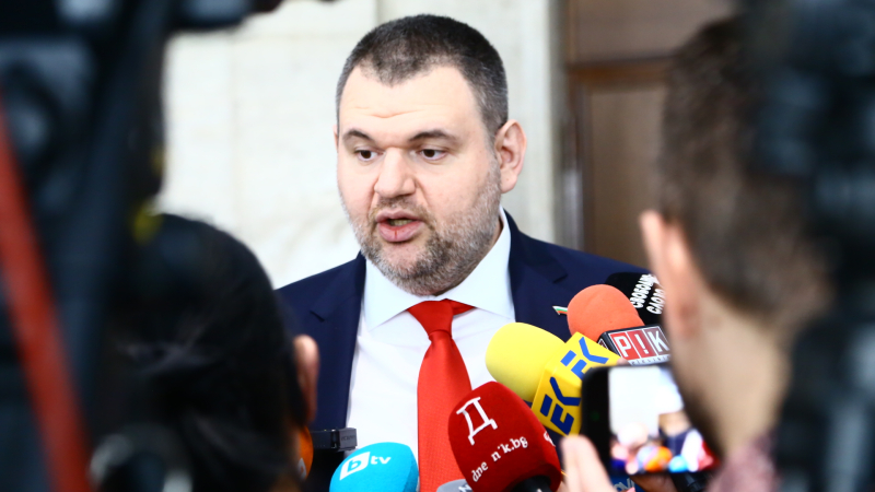 Делян Пеевски: Ако някой от ДПС бъде поканен за министър, няма да приеме