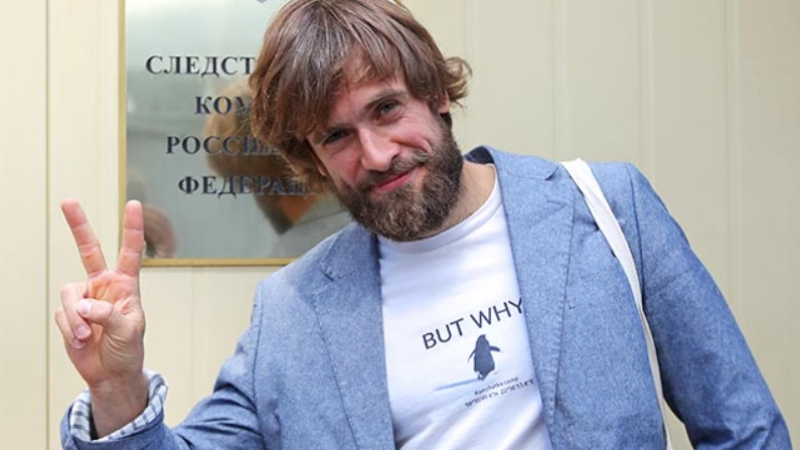 Русия осъди активист и свързан с Pussy Riot заради войната в Украйна
