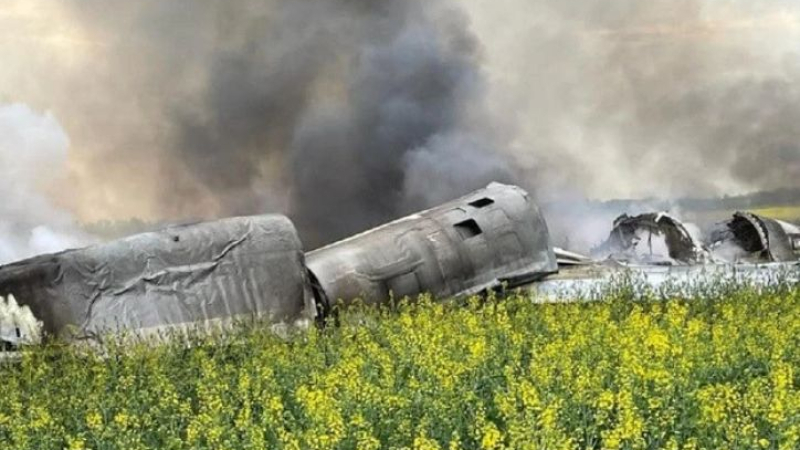 Британското разузнаване: Руският Ту-22М3 вероятно е свален със ЗРК С-200