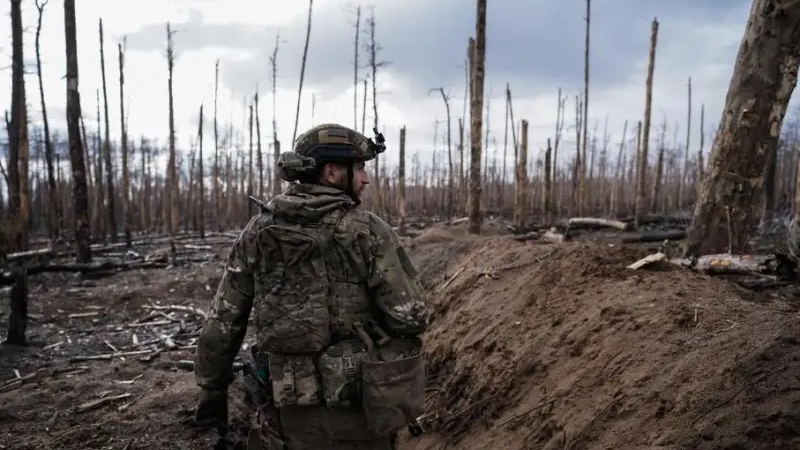 Украински анализатор след US помощта: Сега е моментът, друг такъв няма да има 