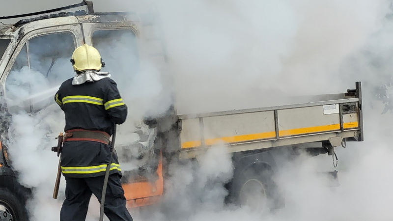 Огнен ад във Видин, хвърчат пожарни СНИМКИ