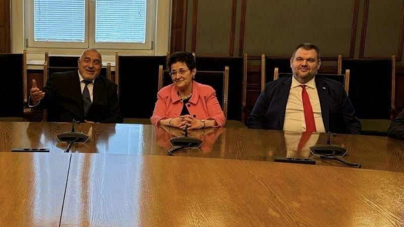 Делян Пеевски и Бойко Борисов се срещнаха с кмета на Ямбол Валентин Ревански