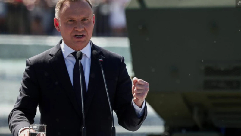 Полша с ключов ход заради разполагането на американски ядрени оръжия 