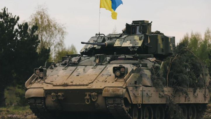 Forbes съобщи за директни убийства на фронта, Киев ликува