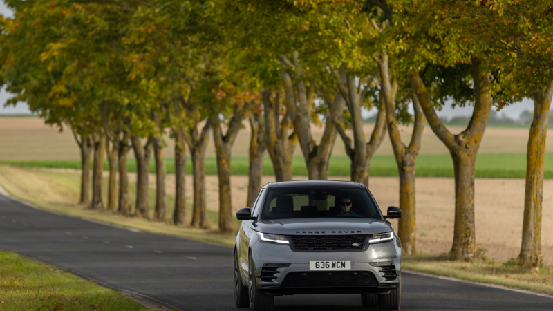 Range Rover Velar: Eлектрифицирана производителност и отлична проходимост