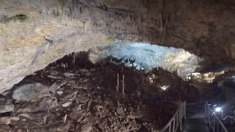 Идея за разходка: Красива пещера пленява с гледки от приказките СНИМКИ