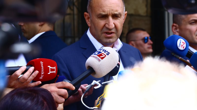 Първи подробности за дипломатическия скандал с Радев в Черна гора