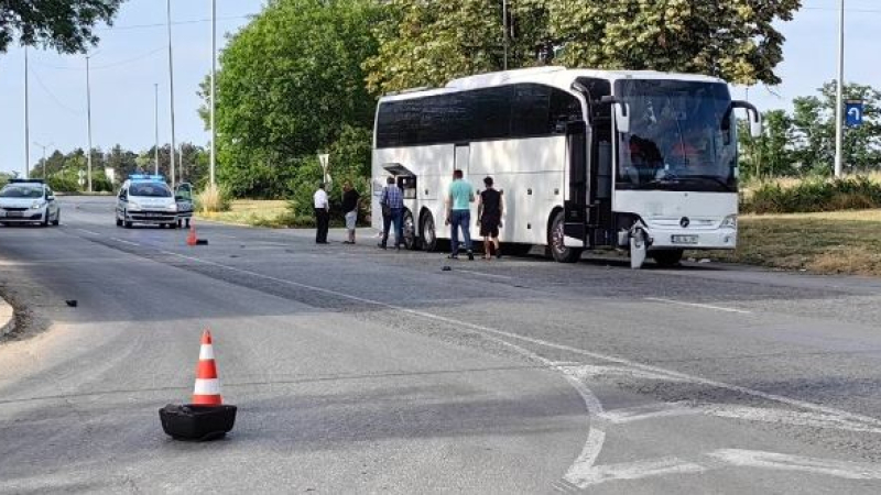 2 мелета с автобуси в Пазарджишко, има ранени