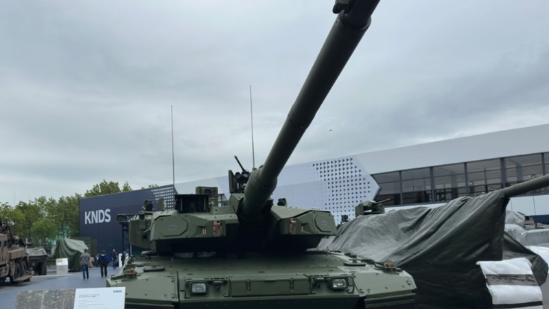 Показаха новия танк Leopard 2A8 СНИМКИ