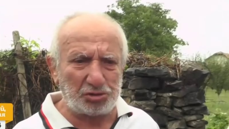 Кошмар: Пожар изпепели дома на дядо Тодор и внуците му край Враца ВИДЕО