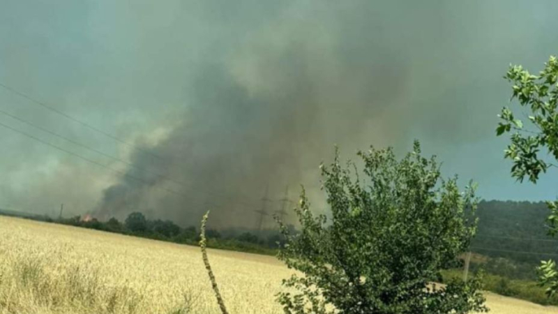 Огнен ад: Обявиха частично бедствено положение в общините Хисаря и Калояново 