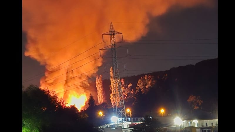Извънредно: Огнен ад в квартал "Люлин" в София ВИДЕО