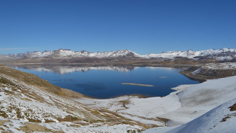 Уникален феномен: Красиво езеро, което пее ВИДЕО