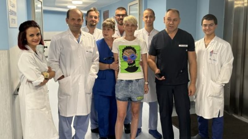 Хирурзи спасиха с уникална операция млада жена със Синдрома на Лешникотрошачката