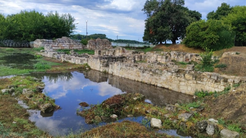 Безценната патриаршеска базилика в Силистра е под вода