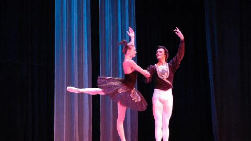 Звезди на руския балет с уникален спектакъл в София 